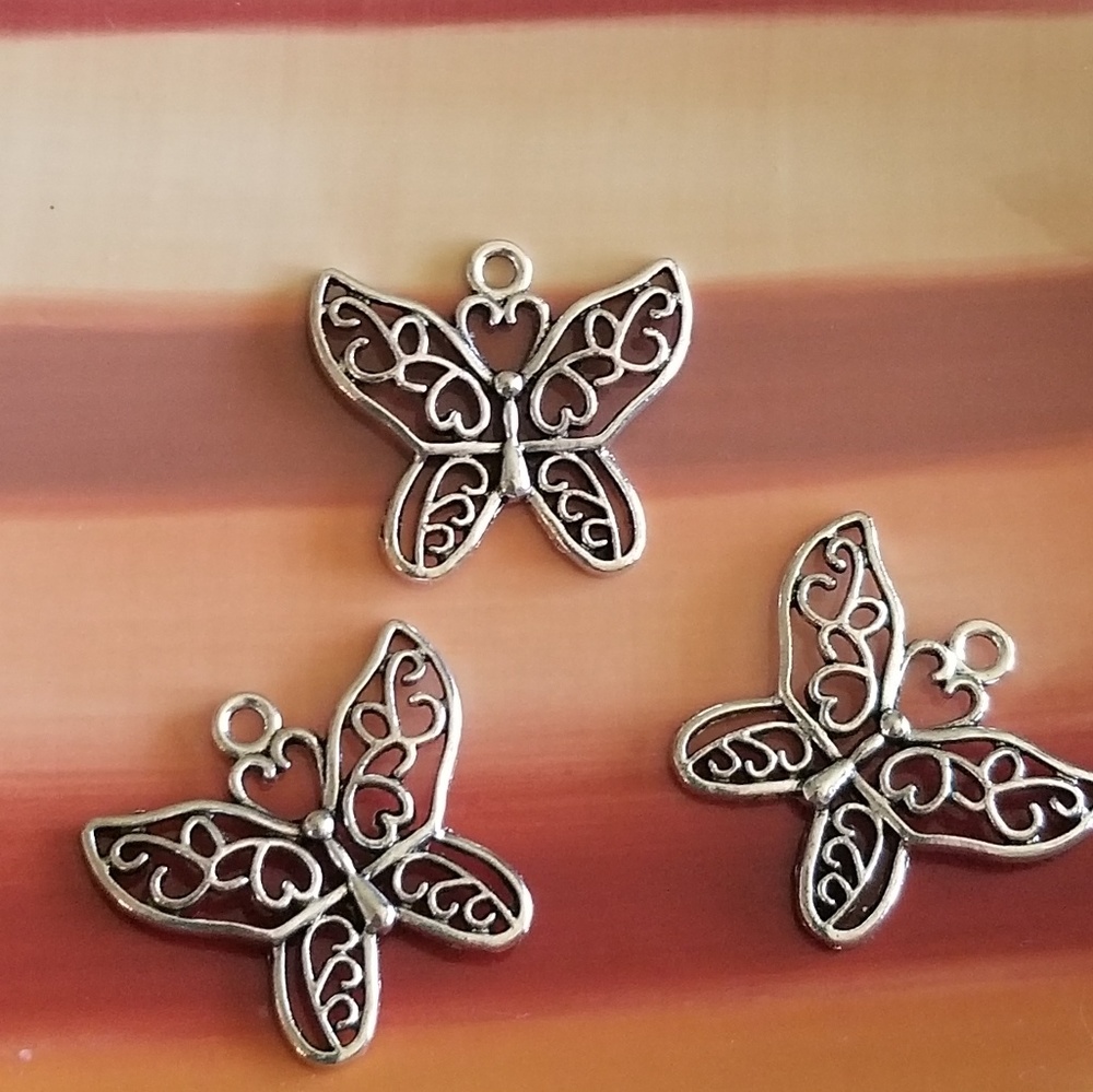 Butterfly Charms - Antique Silver Tone - 4  Charms